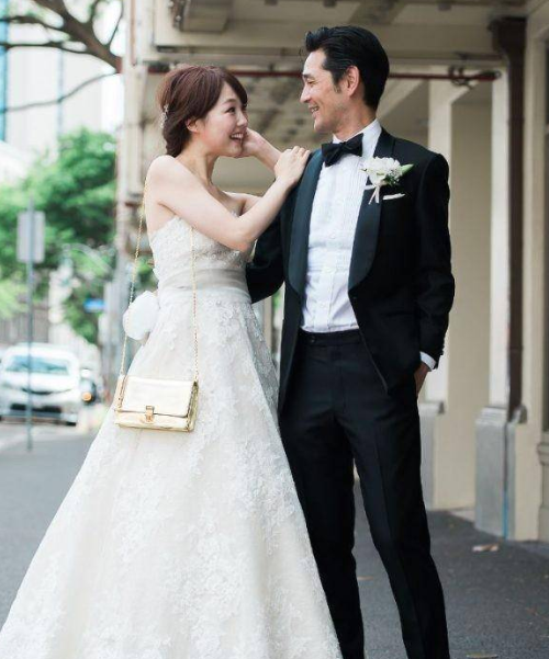 西服定做廠家，西裝訂做，婚禮西服定做